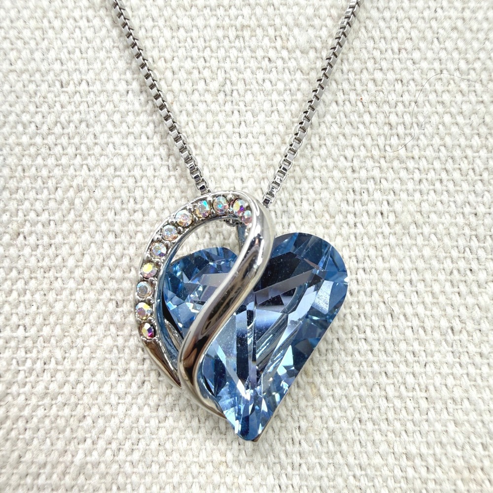 Leafael Infinity Love Heart Necklace 18K Gold Plate‎ Chain Blue Birthstone